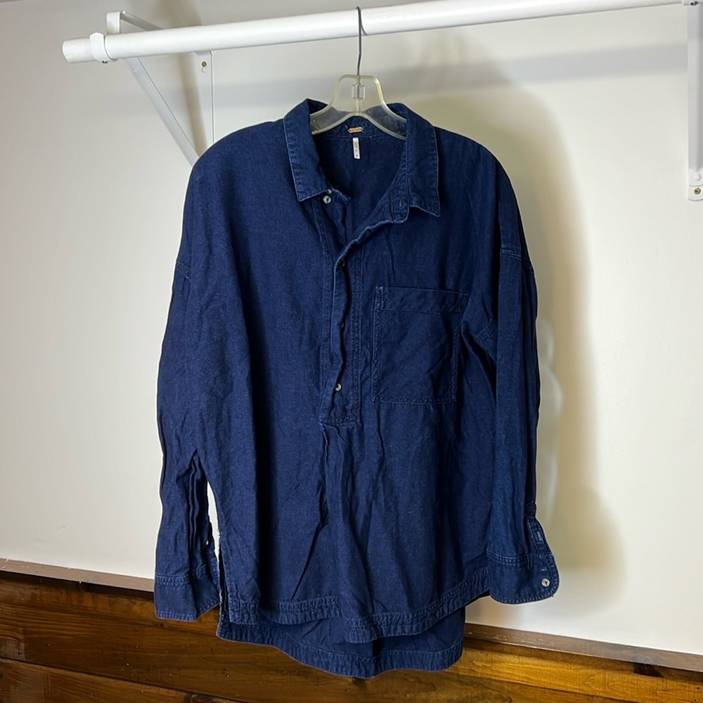 Free People 1/4 Button Popover Oversized Navy Blue Cotton Top-‎ M